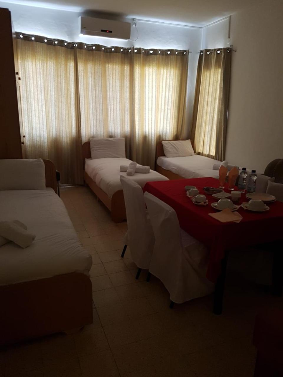 Assaraya Hotel Витлеем Екстериор снимка